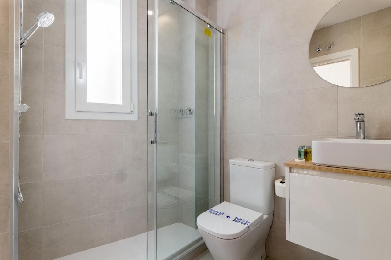 2 Bedrooms 2 Bathrooms Furnished - Retiro - Refurbished - Mintystay Madrid Buitenkant foto