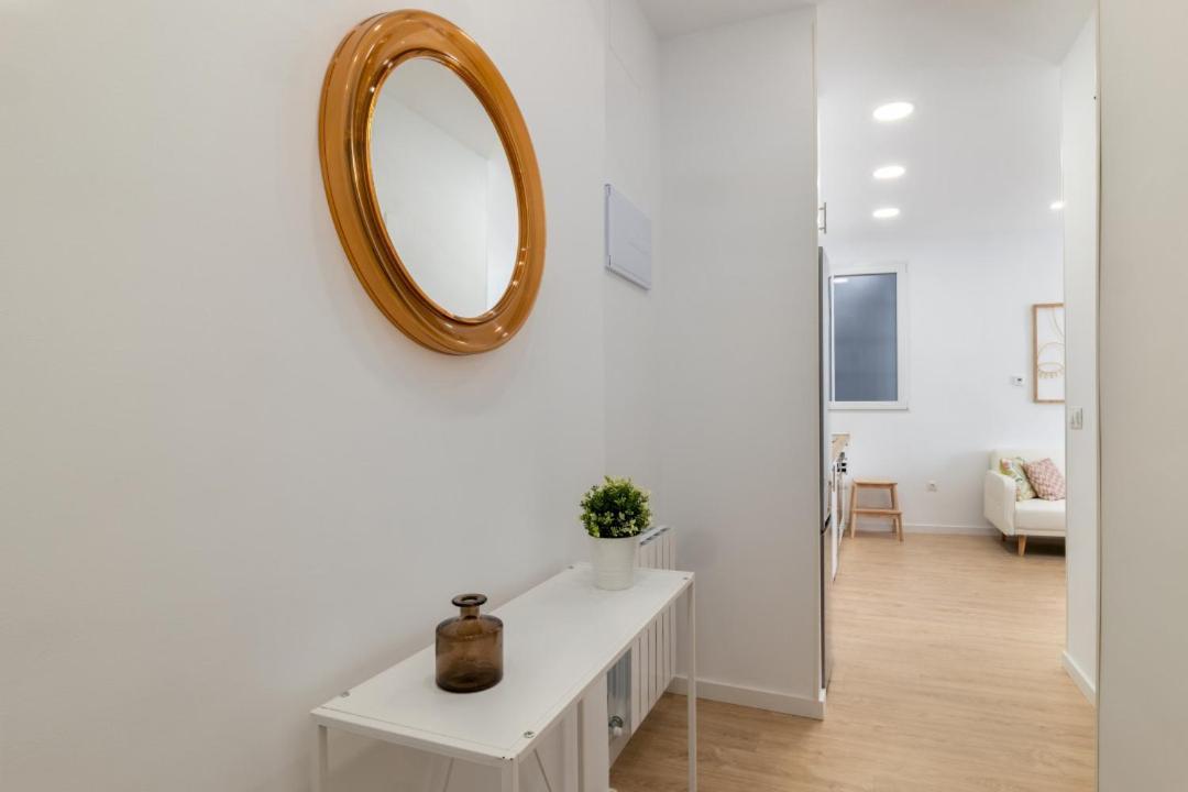 2 Bedrooms 2 Bathrooms Furnished - Retiro - Refurbished - Mintystay Madrid Buitenkant foto