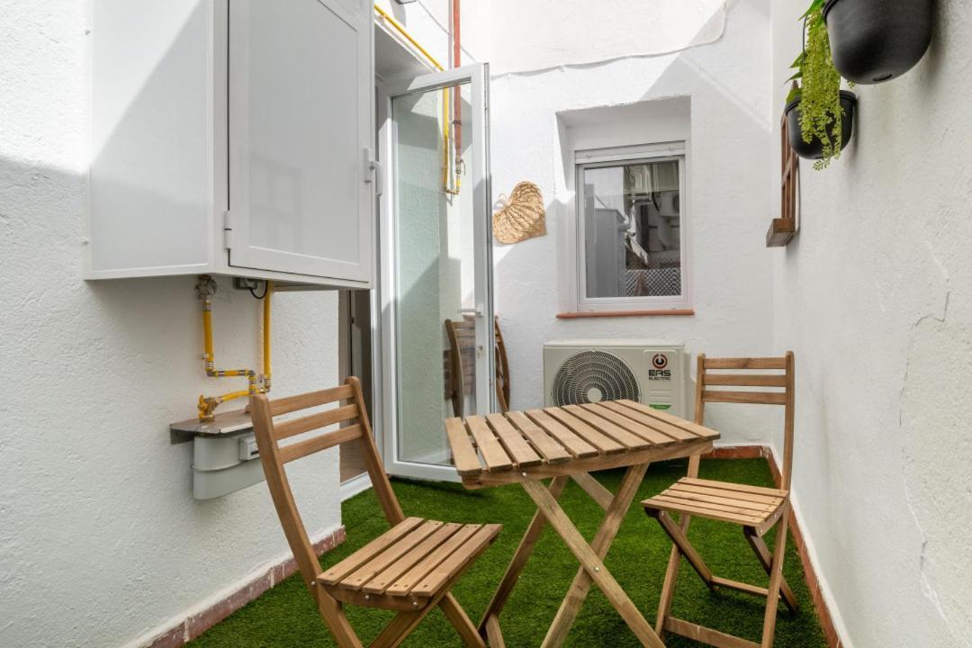 2 Bedrooms 2 Bathrooms Furnished - Retiro - Refurbished - Mintystay Madrid Buitenkant foto