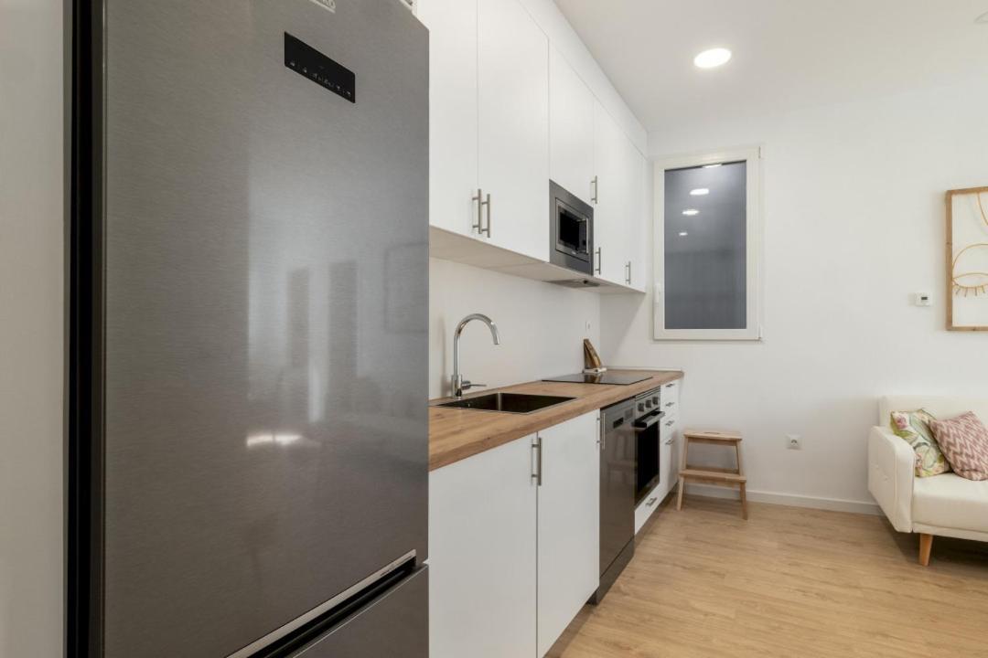 2 Bedrooms 2 Bathrooms Furnished - Retiro - Refurbished - Mintystay Madrid Buitenkant foto